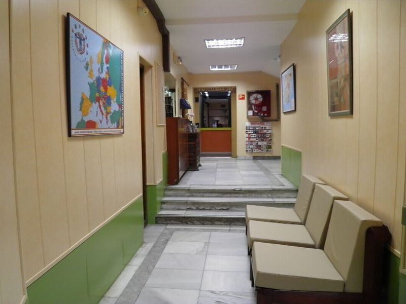 Nuria Hostal 马德里 外观 照片